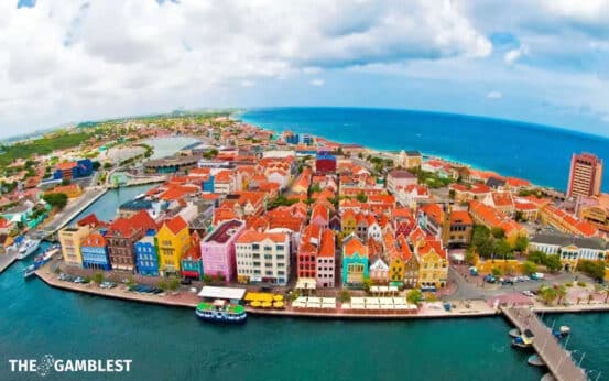 Stricter rules prompt Curaçao to extend iGaming licences