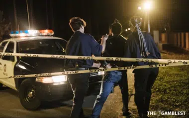 Makkasan police arrest 93 Vietnamese nationals in Bangkok online gambling raid